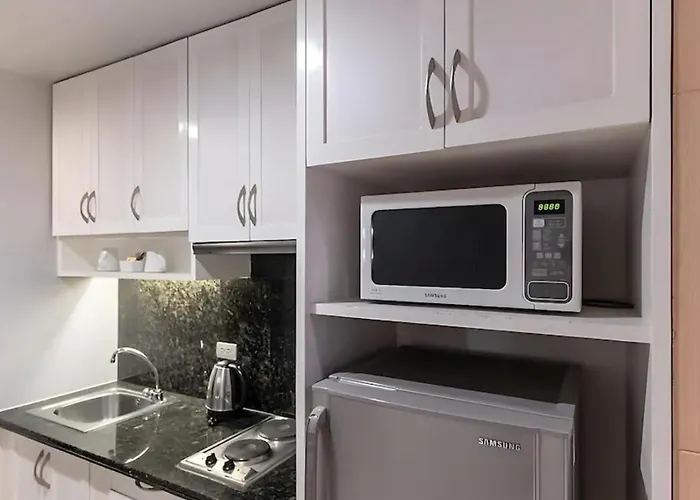 Admiral Premier 4*