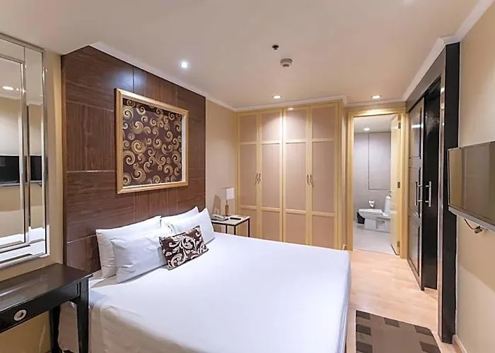 Admiral Premier 4* Bangkok