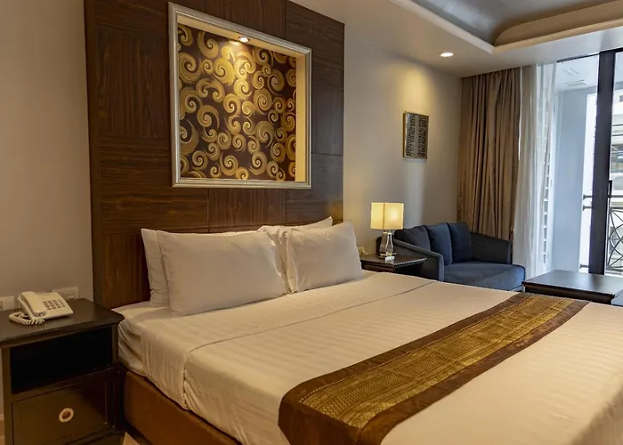Hotel Admiral Premier 4*